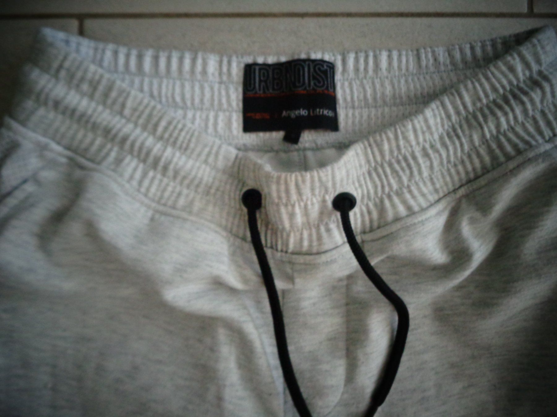 C&A Pantalons: SHORTS C&A GR.S – D'occasion à Rotkreuz par Samballi 1
