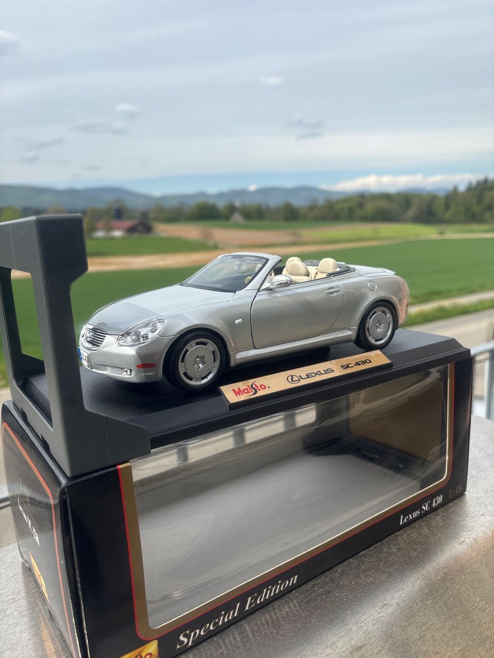 Lexus Modellini d'auto: Lexus SC430 1:18 2000 – Nuovo e nell'imballaggio originale da Aarwangen venduto da kah_79t5 1