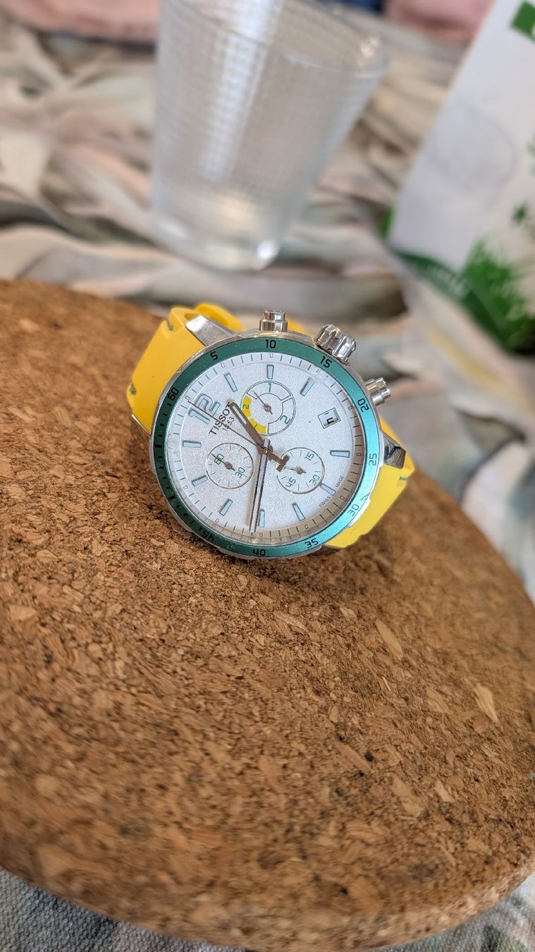 Tissot Orologi: Tissot quickster édition limitée football – Nuovo (secondo la descrizione) da La Conversion venduto da deborah22
