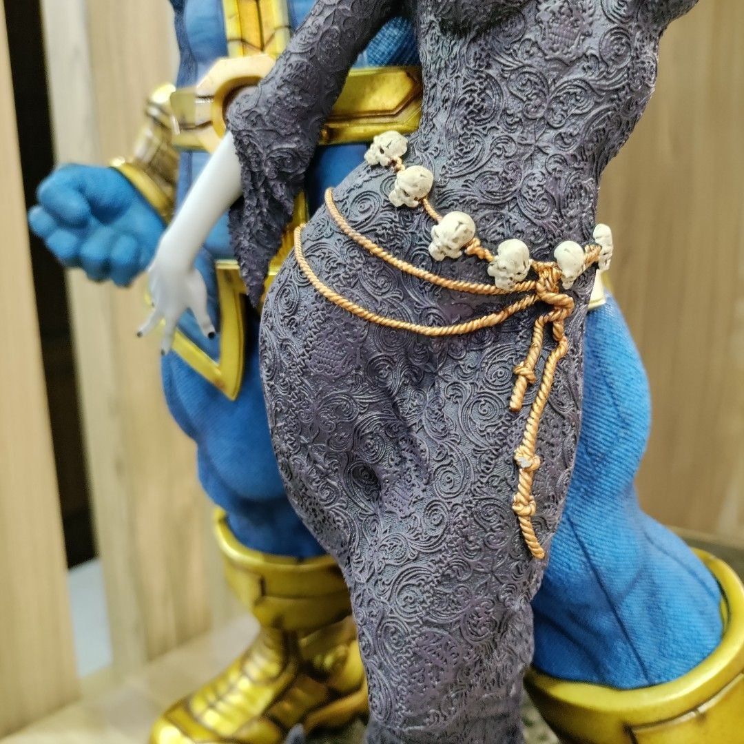 Sculture & Statue: Thanos & Lady Death – Usato da Niederrohrdorf venduto da elwey 5