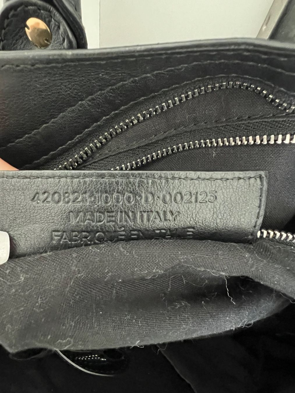 Balenciaga Borse da donna: BALENCIAGA CITY METALLIC EDGE NOIR – Nuovo (secondo la descrizione) da RICHTERSWIL venduto da mftjt63 9