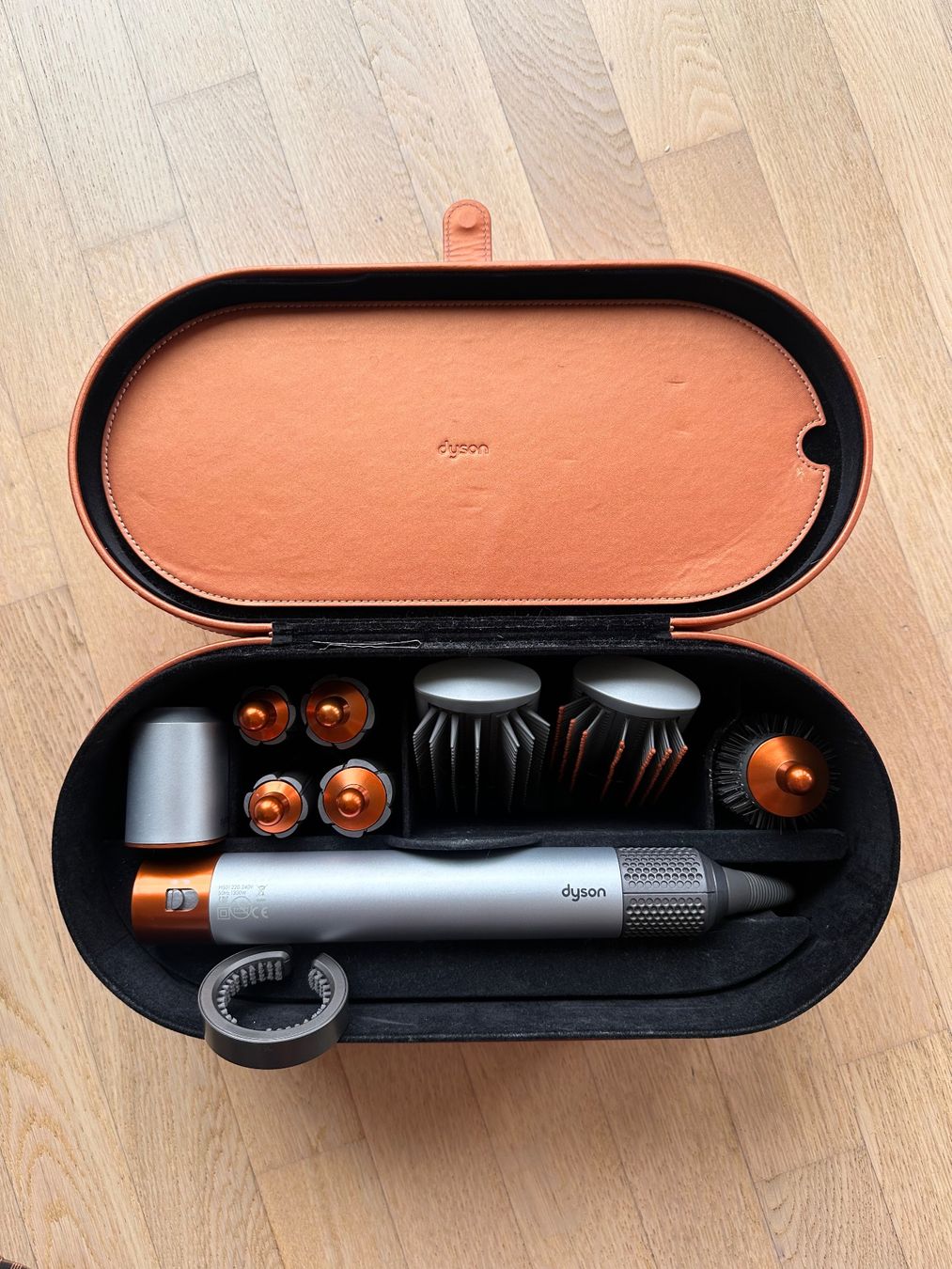 Asciugacapelli: Dyson AirWrap – Usato da Bern venduto da NadiaNM