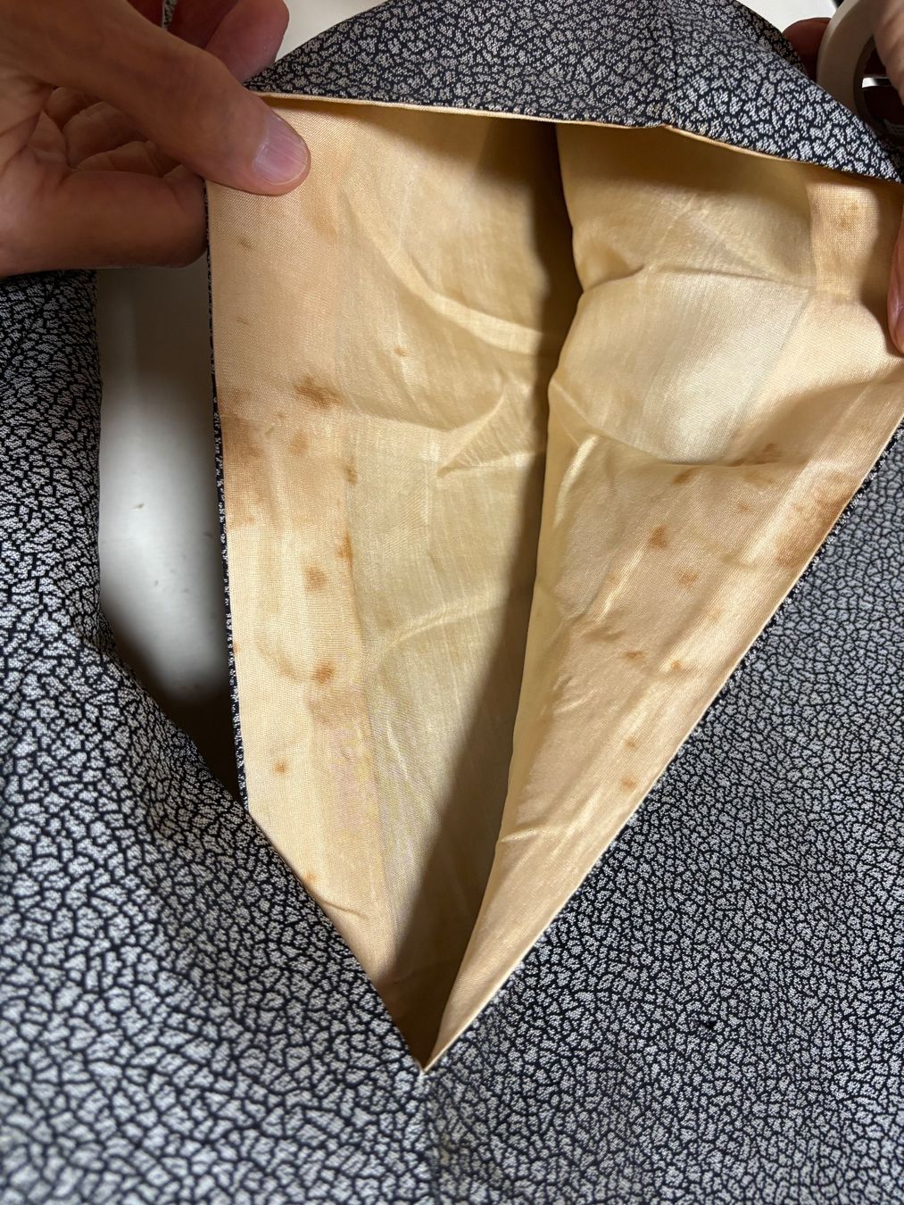 Arte internazionale: VINTAGE Seide Kimono aus Japan – Usato da Trübbach venduto da hik_gh6y 8