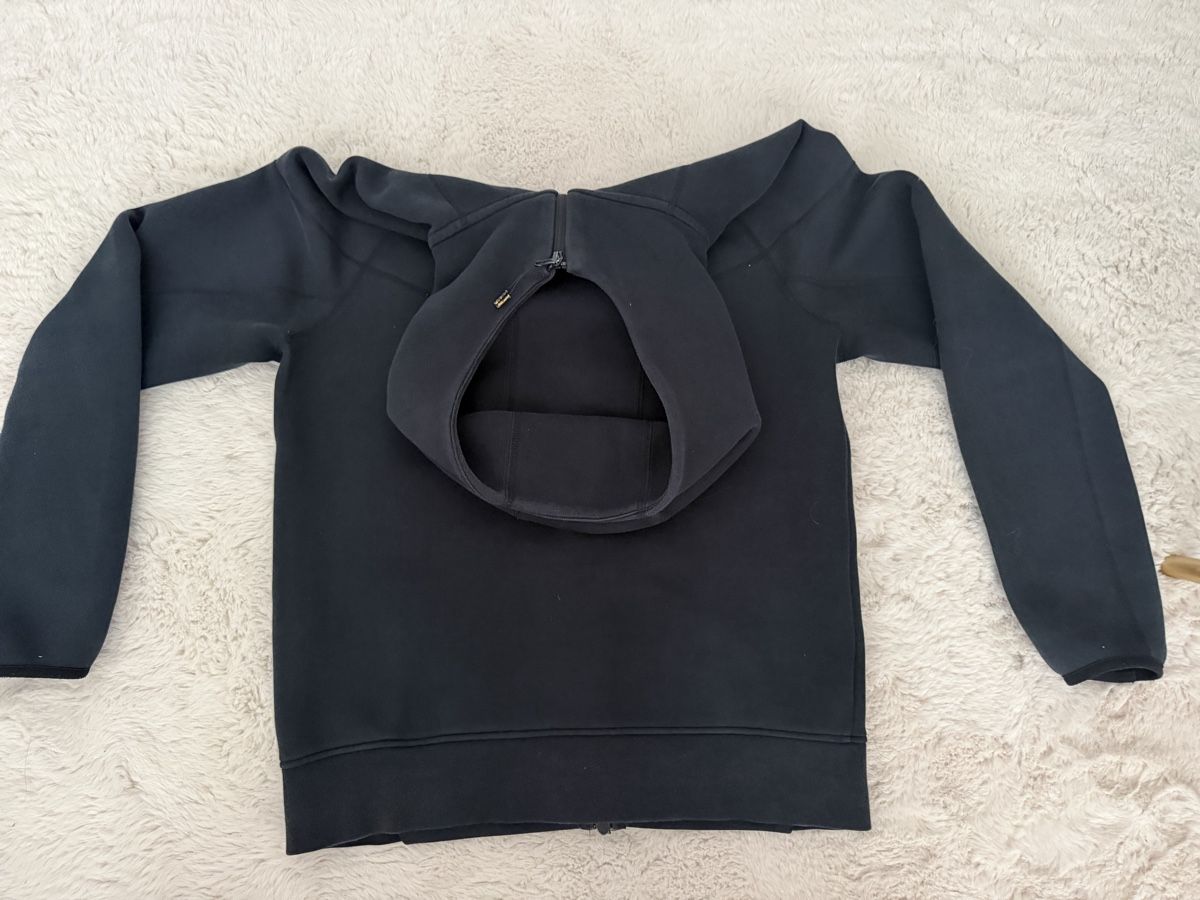 Nike Giacche: Nike Tech Fleece Jacke – Usato da Tecknau venduto da gab_bl8s 2