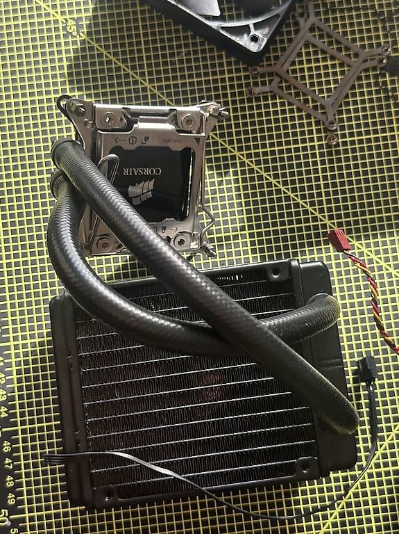 Custodie: Alienware Aurora R4, PC?Gehäuse – Usato da Basel venduto da danylo_tustanovskyi 4