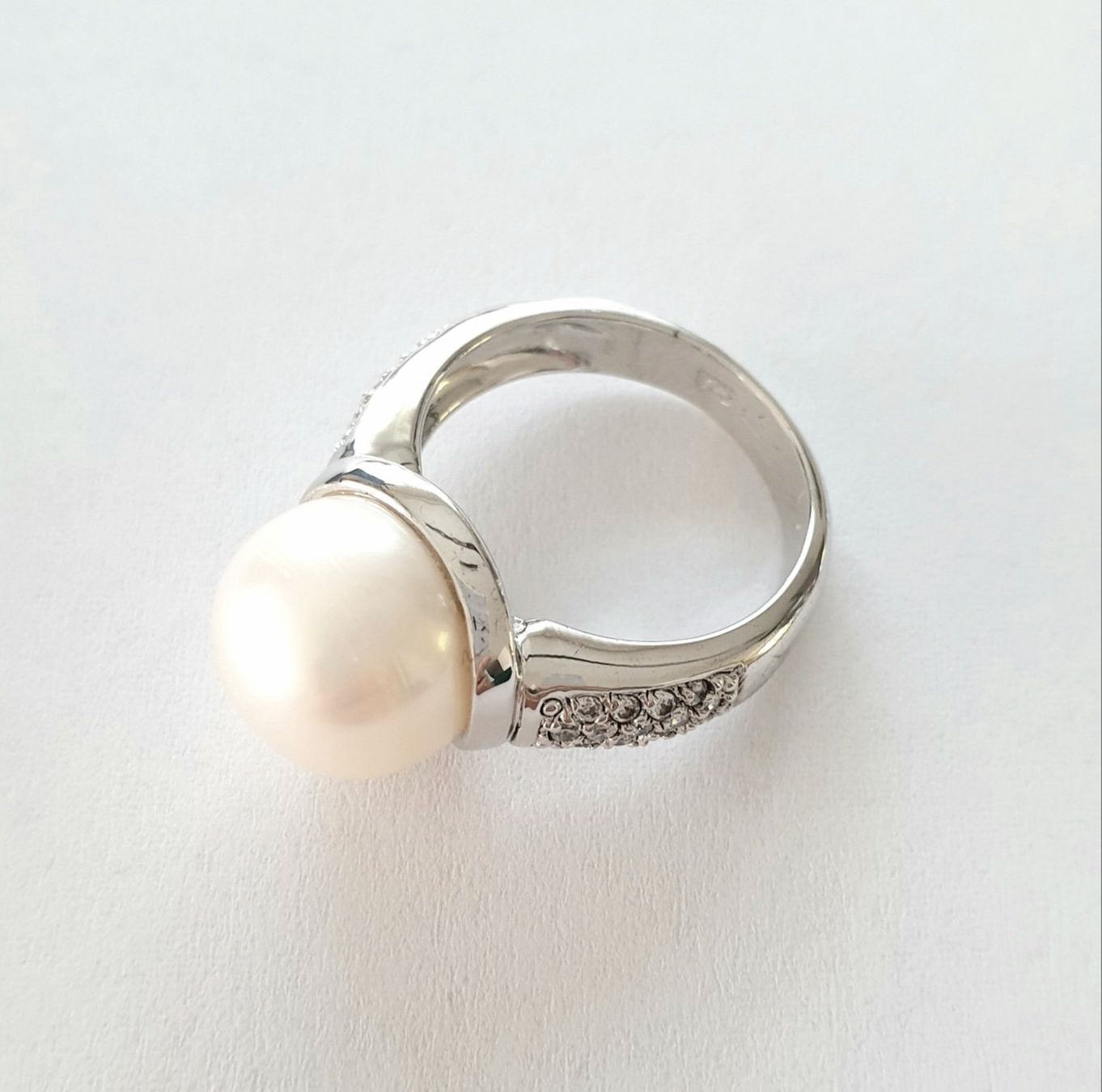 Anelli: Silberring 925 mit Echt Perlen, makellos & elegant - Neu – Nuovo e nell'imballaggio originale da Uetikon am See venduto da Coralreef 5