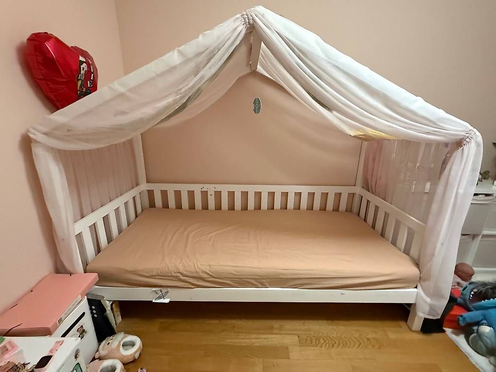 Pfister Lits: Hausbett 90x200 – D'occasion à Bülach par ali_q827