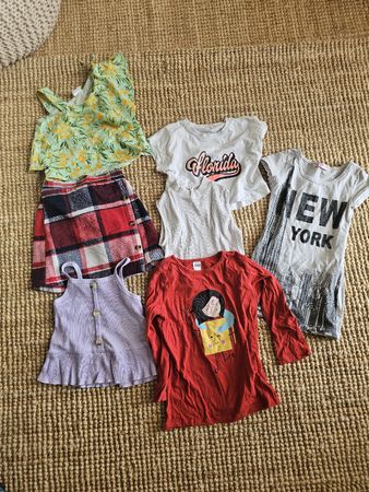 Kleiderpaket Mädchen 6-7y