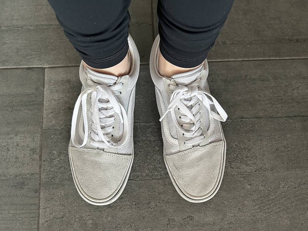Vans Scarpe da donna: Vans Hellgrau Grösse 40 kaum getragen – Usato da Herrenschwanden venduto da ale_5ggz