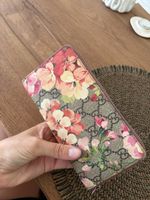 Gucci GG Supreme Floral Portemonnaie mit Reissverschluss