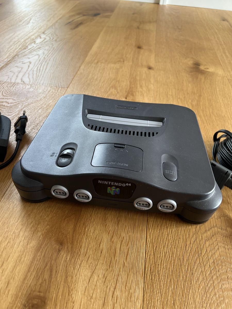 Nintendo Console: Nintendo 64 Konsole TOP – Usato da Schönenbuch venduto da retrohunter 1