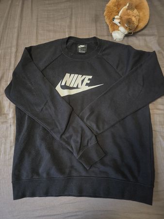 Sweat Nike noir logo blanc taille L