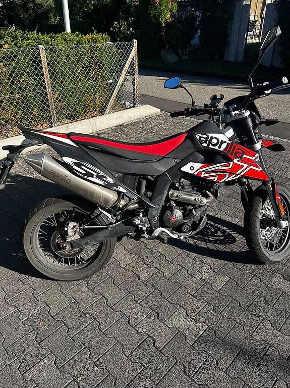 Strasse: Aprilia SX 125 – Gebraucht aus Schöftland von nos_9flv