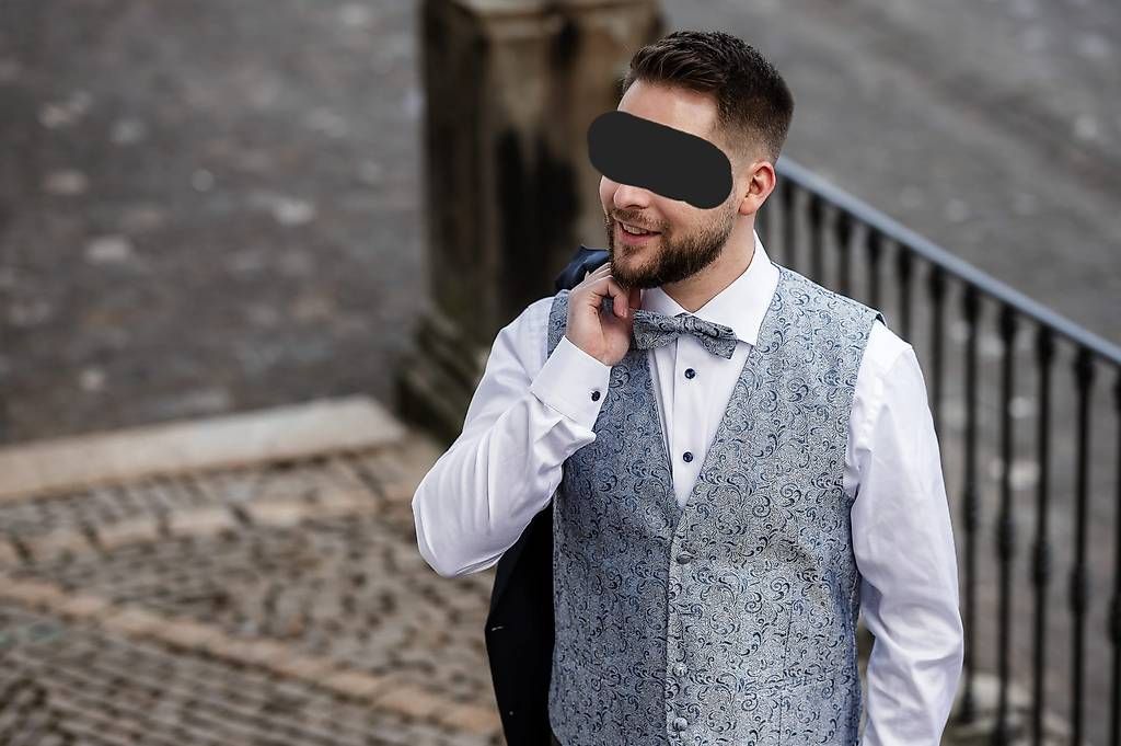 Gilet & Giacche: Hochzeits Herren Weste Fliege inkl. Einstecktuch – Usato da Hornussen venduto da MIC_89