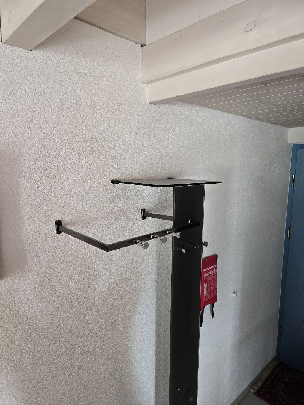 Guardaroba: Garderobe – Usato da Wiezikon b.Sirnach venduto da sch_lm6k 1