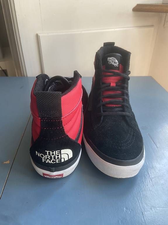 Scarpe da uomo: Vans x The North Face – Usato da Luzern venduto da gianschweizer 2