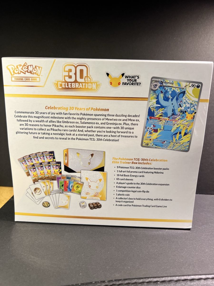 Pokémon Cartes à collectionner: Pokémon 30th ETB Englisch  – Neuf avec emballage d'origine à Goldach par Milosg3 1