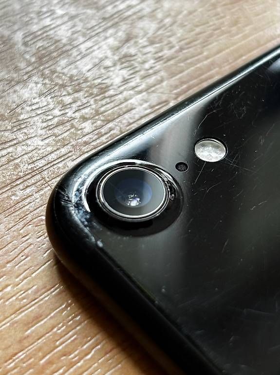 Apple Telefoni cellulari / Smartphones: iPhone 7 32 GB - voll funktionsfähig – Usato da Binningen venduto da huali 1