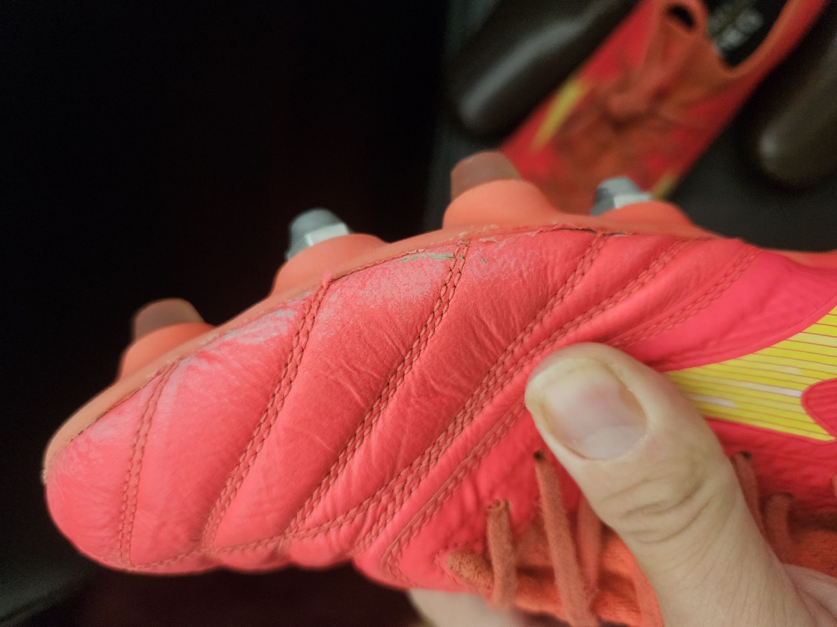 Mizuno Scarpe da uomo: Mizuno NEO SG Stollen Elite Gr 42.5 – Usato da Emmenbrücke venduto da TopGato 5