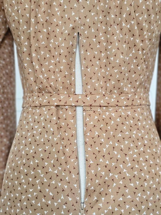Vestiti: Vintage Kleid, Braun, Muster, Gr. 38/M – Usato da Ried-Brig venduto da Zzyzx 4