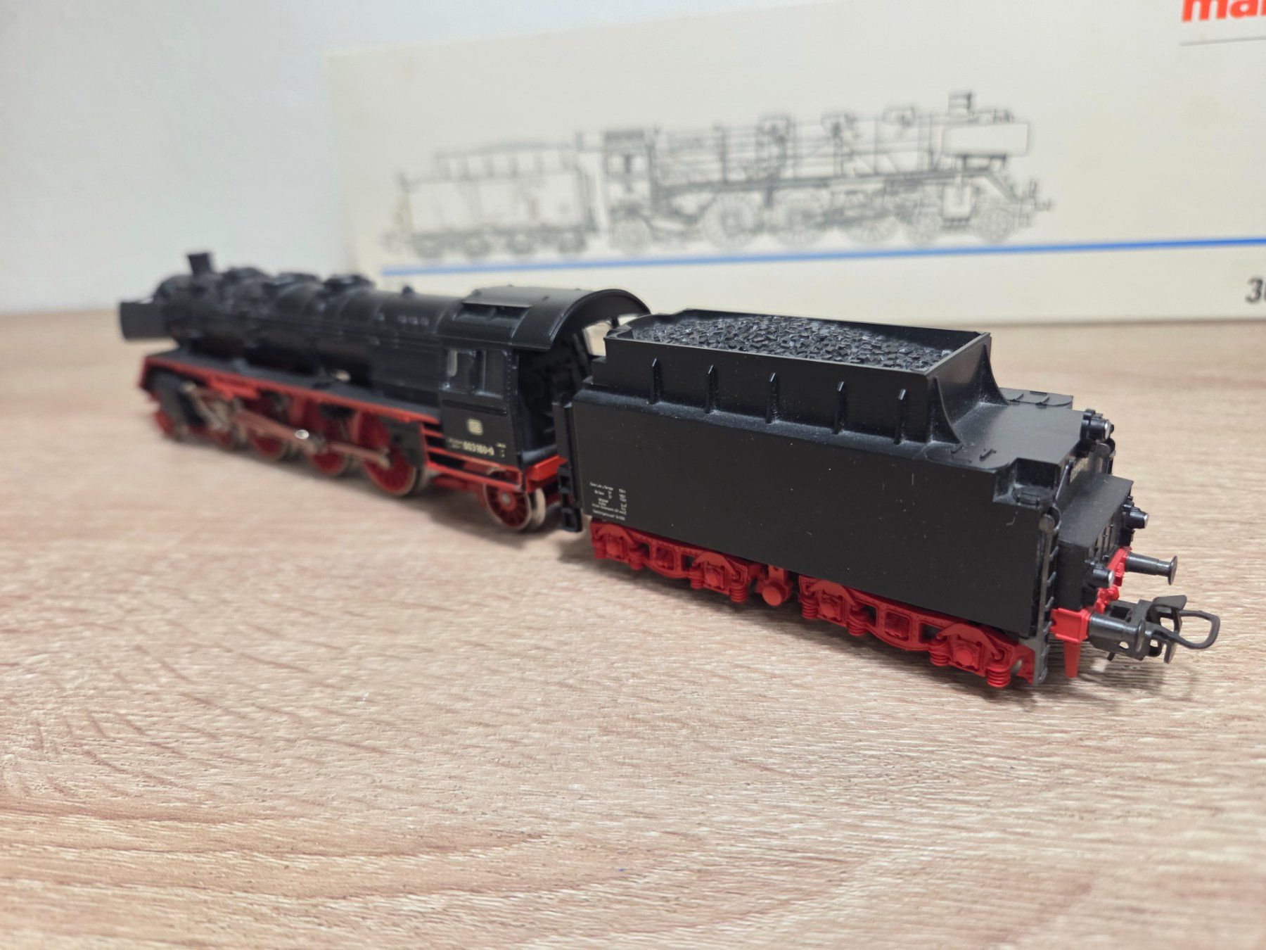 Märklin Modellini di ferrovie: Märklin 3085 Dampflok BR 003 DB H0 – Usato da St-Aubin-Sauges venduto da Lo_Go 4