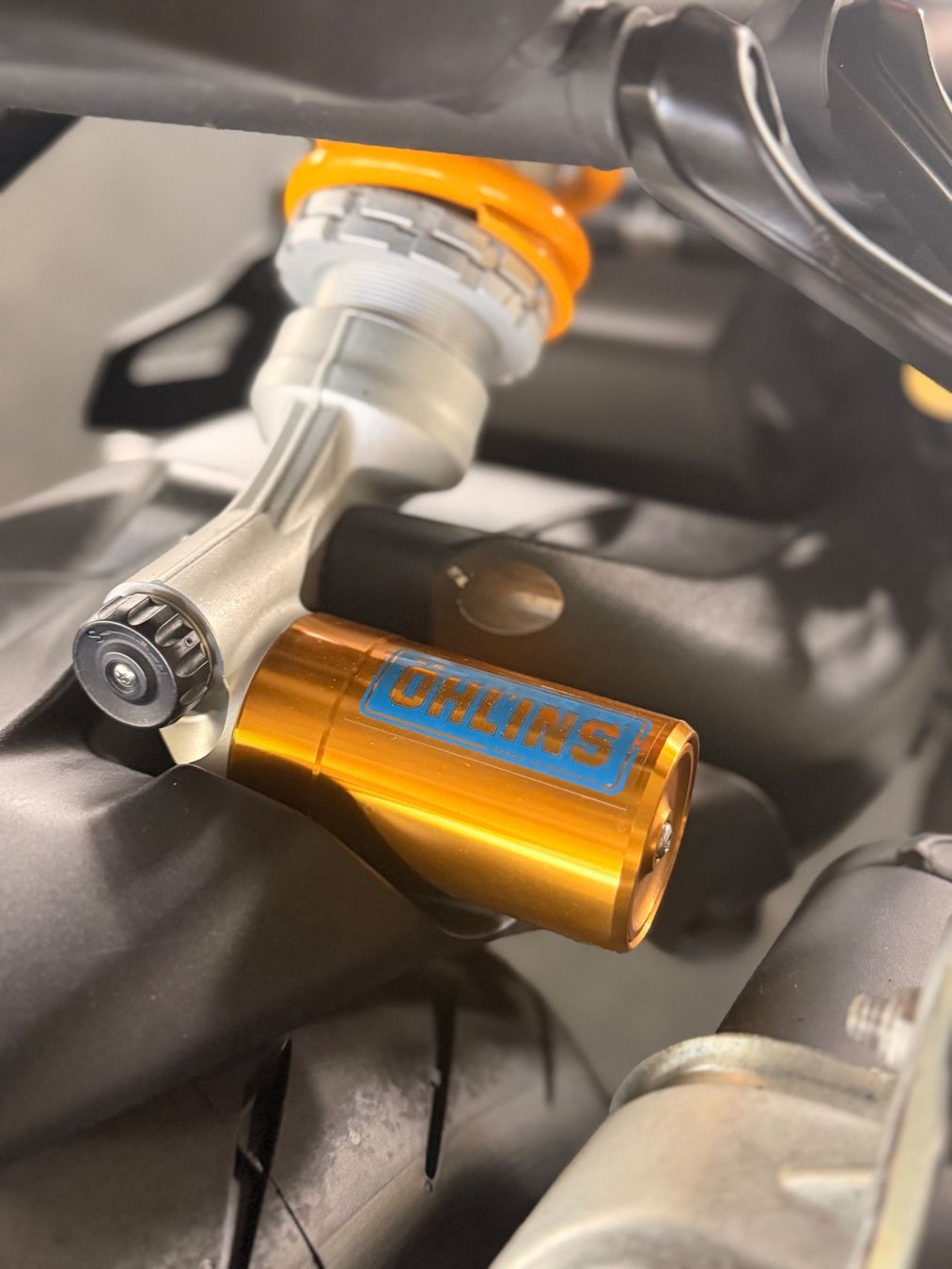 Ducati Strada: Ducati Monster 1200R – Usato da Sugiez venduto da PatrykP 3