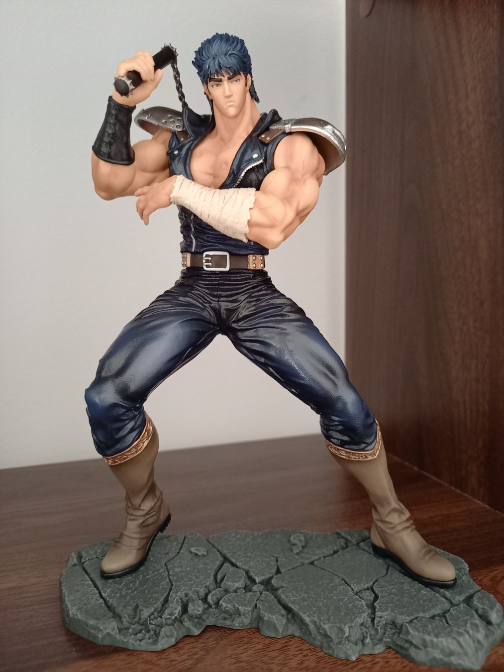Statuette: Kenshiro - Hokuto No Ken - Figur – Nuovo (secondo la descrizione) da Caslano venduto da mecha_gundam 2