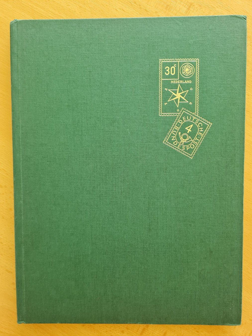 Albums: Briefmarken aus aller Welt! – D'occasion à Luzern par Ulrich34