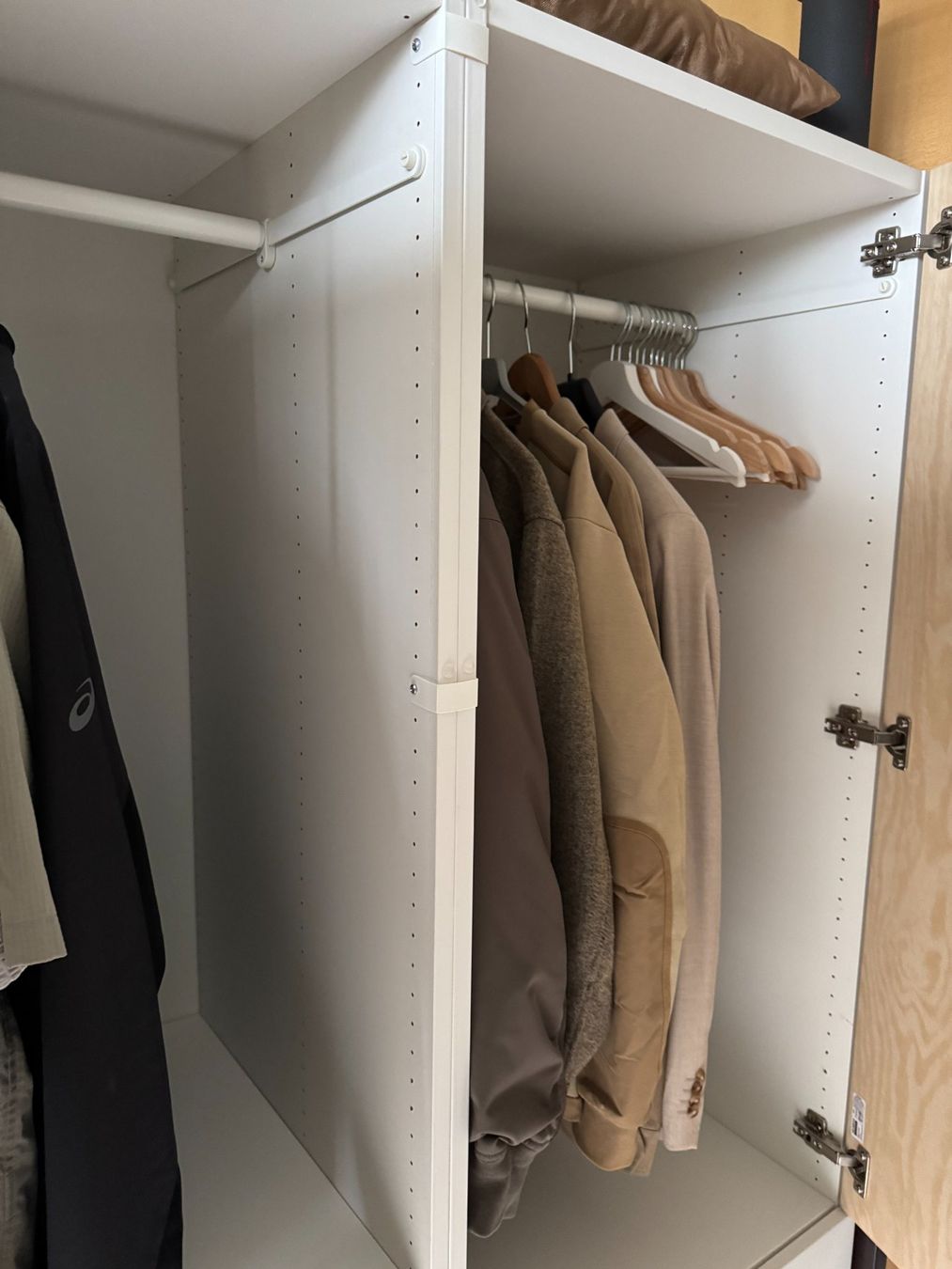 Ikea Schränke: Armoire – Gebraucht aus Lausanne von sam_z67h 3