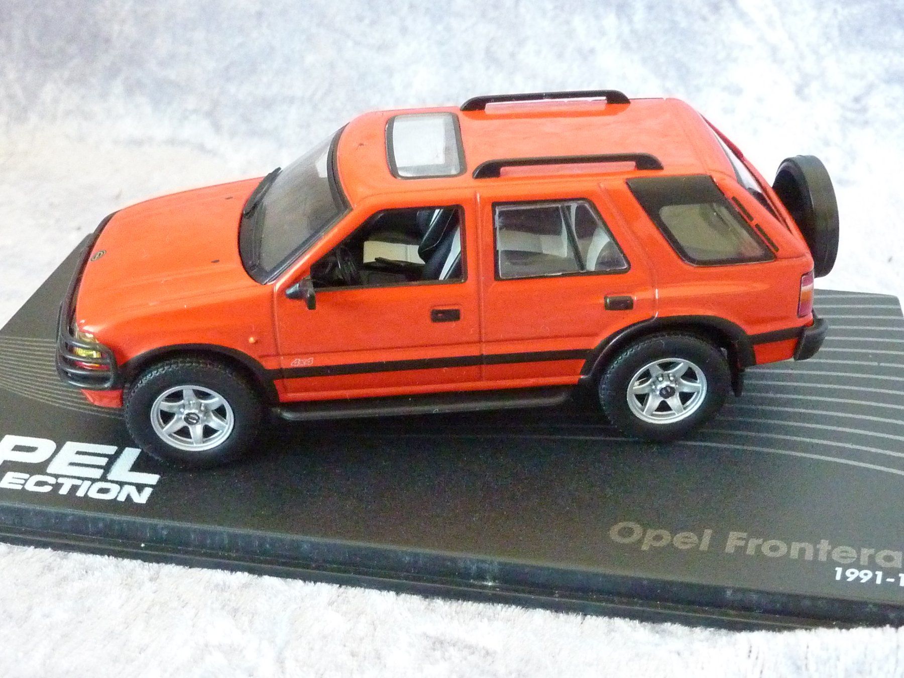 Opel Modellini d'auto: Opel Frontera A  1:43 – Nuovo (secondo la descrizione) da Dürrenäsch venduto da modellautos4you