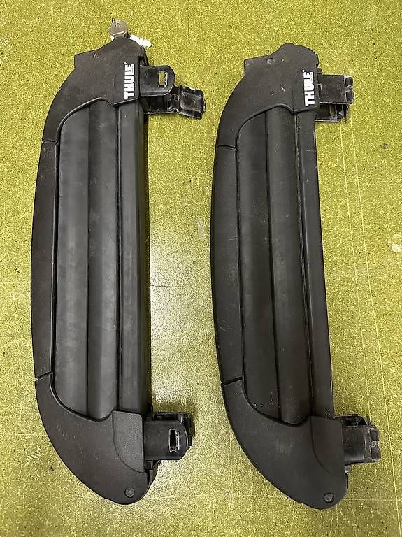Portapacchi: Thule Dachträger mit Skiträger – Usato da Utzigen venduto da steven_3000 3