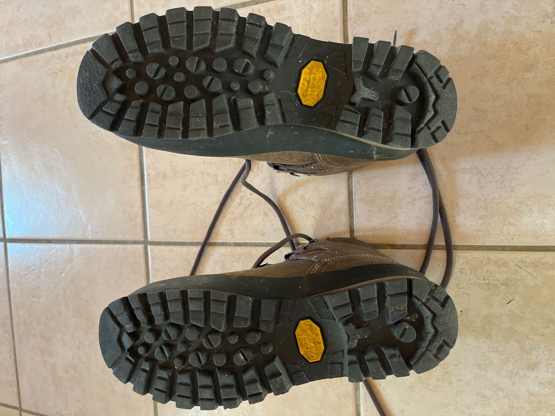 Meindl Scarpe da uomo: Meindl taille 42 – Usato da Château d'Oex venduto da cla_7tch 3