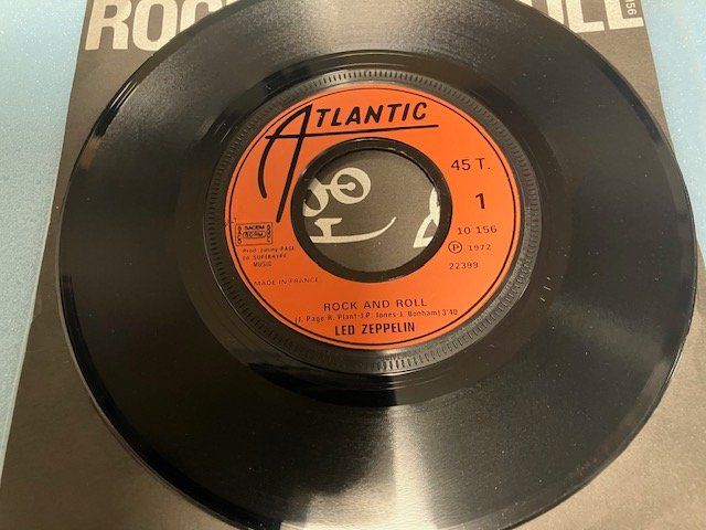 Dischi in vinile: Led Zeppelin – Usato da Aarwangen venduto da Jukebox3 4