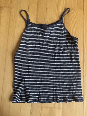 Dunkelblau- weiss gestreiftes Top, grösse S