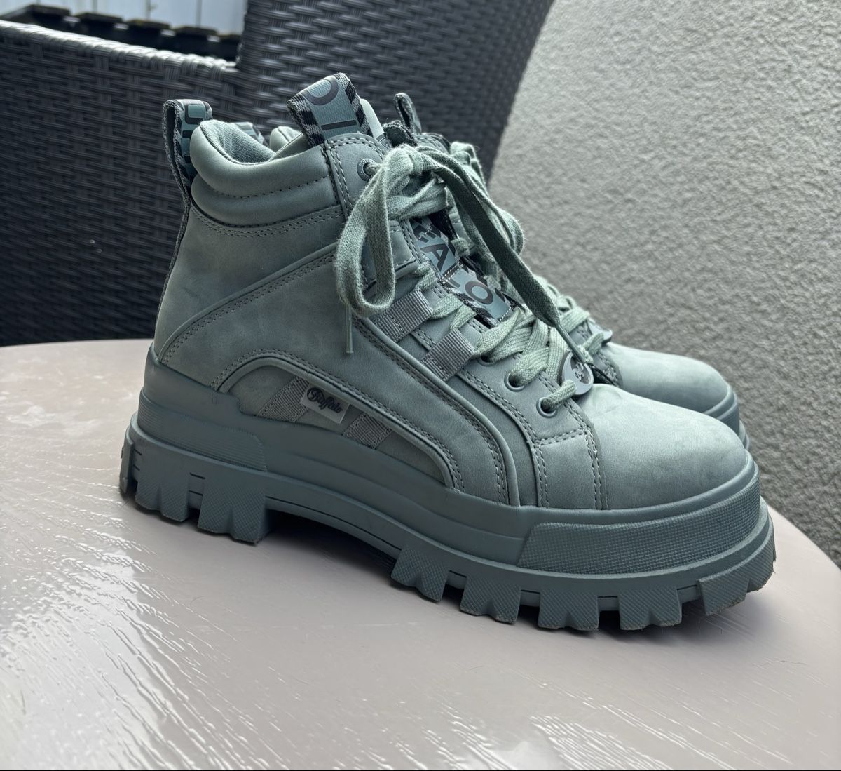 Buffalo Damenschuhe: Buffalo Aspha Mid petrol Grösse 41 Plateau Gothic – Neu (gemäss Beschreibung) aus Brugg AG von ann_stf7 2