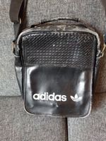 Adidas Originals Umhänge Tasche  aus dem Jahre 2009