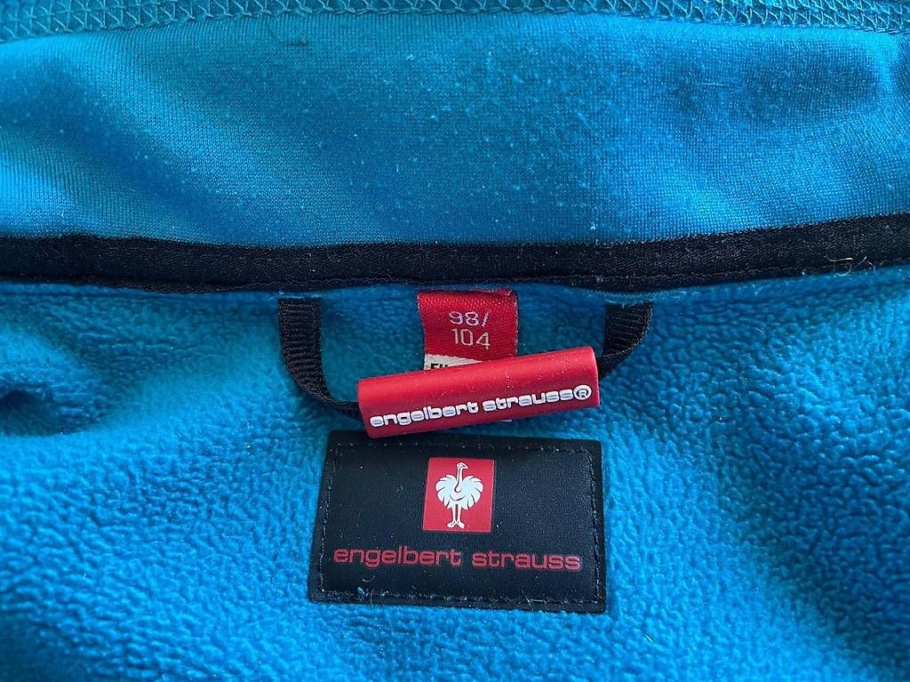 Giacche & Cappotti: Engelbergstrauss Winterjacke Grösse 98/104 blau – Usato da nidau venduto da sanyu80 1