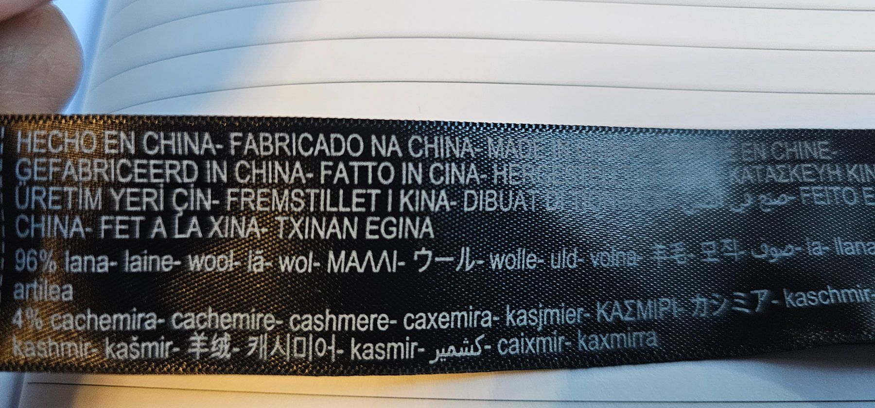 Massimo Dutti Lotti di vestiti: Bershka Jeans, Straight, Gr.42, Top + Massimo Dutti Pulli – Usato da Ferden venduto da jemyce 8