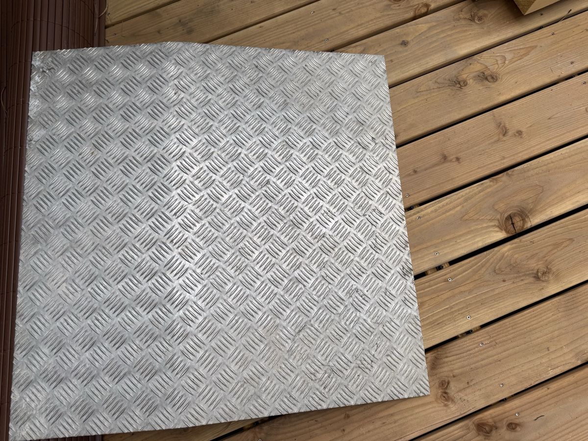 Sonstiges: Bodenblech Riffelblech Aluminiumrampe ca. 100x100cm – Gebraucht aus BASEL von zum_schneugge 4