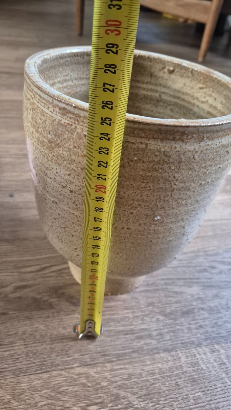 Vasi per fiori: Beige flower pot – Usato da Zürich venduto da mon_attitude 2