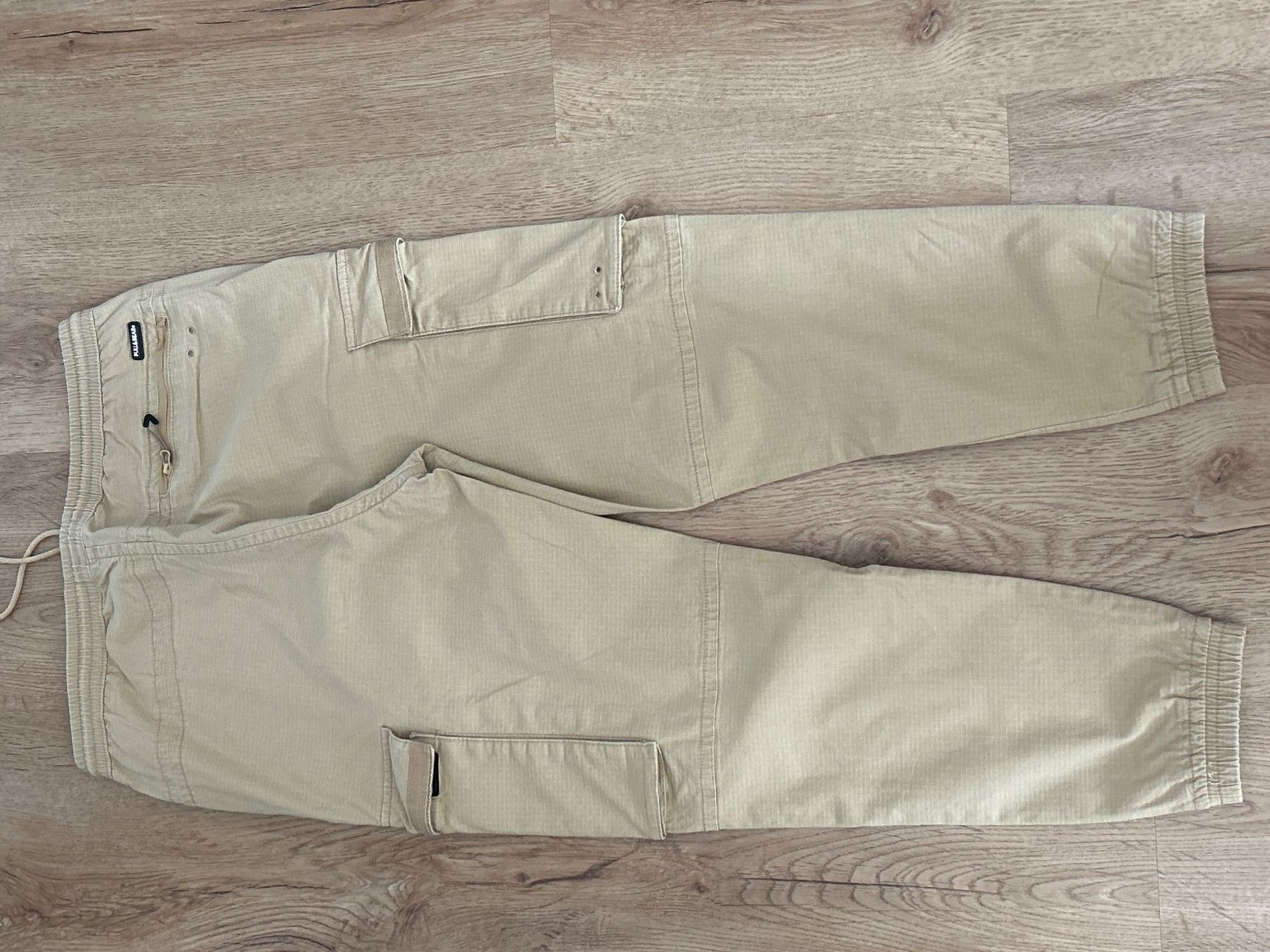 Pull&Bear Hosen: Pull&Bear Herren Cargo Hose beige elastischer Bund Gr. M – Gebraucht aus Brunnen von Nala2929 3