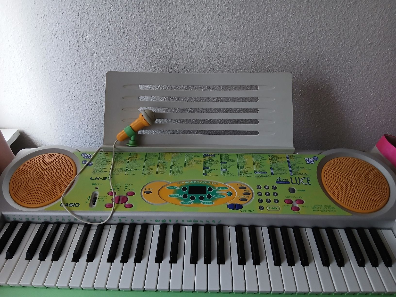 Strumenti musicali: piano – Nuovo (secondo la descrizione) da Brügg BE venduto da Celeste54 1