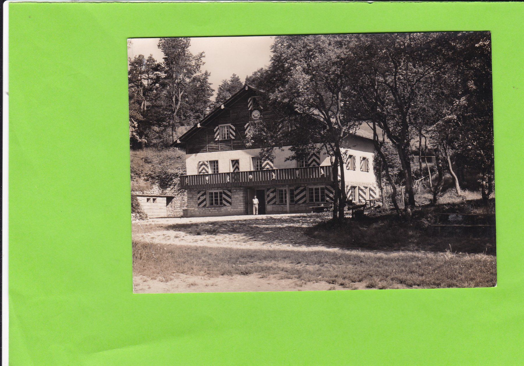 Cartoline postali: Schaffhausen-Buchberghütte-Person – Usato da St. Peterzell venduto da neckertal