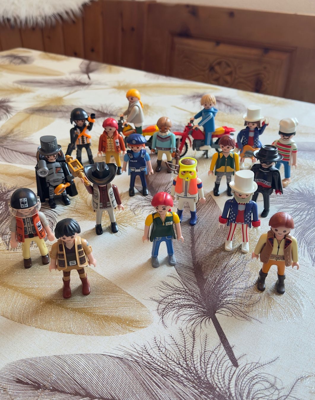 Playmobil Spielzeuge: Grosse Playmobil Sammlung – Gebraucht aus Kastanienbaum von Obor 8