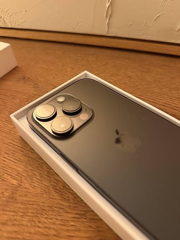 Handys / Smartphones: iPhone 14 Pro 128 GB Space Black – Gebraucht aus Dulliken von aurum.xcv 4