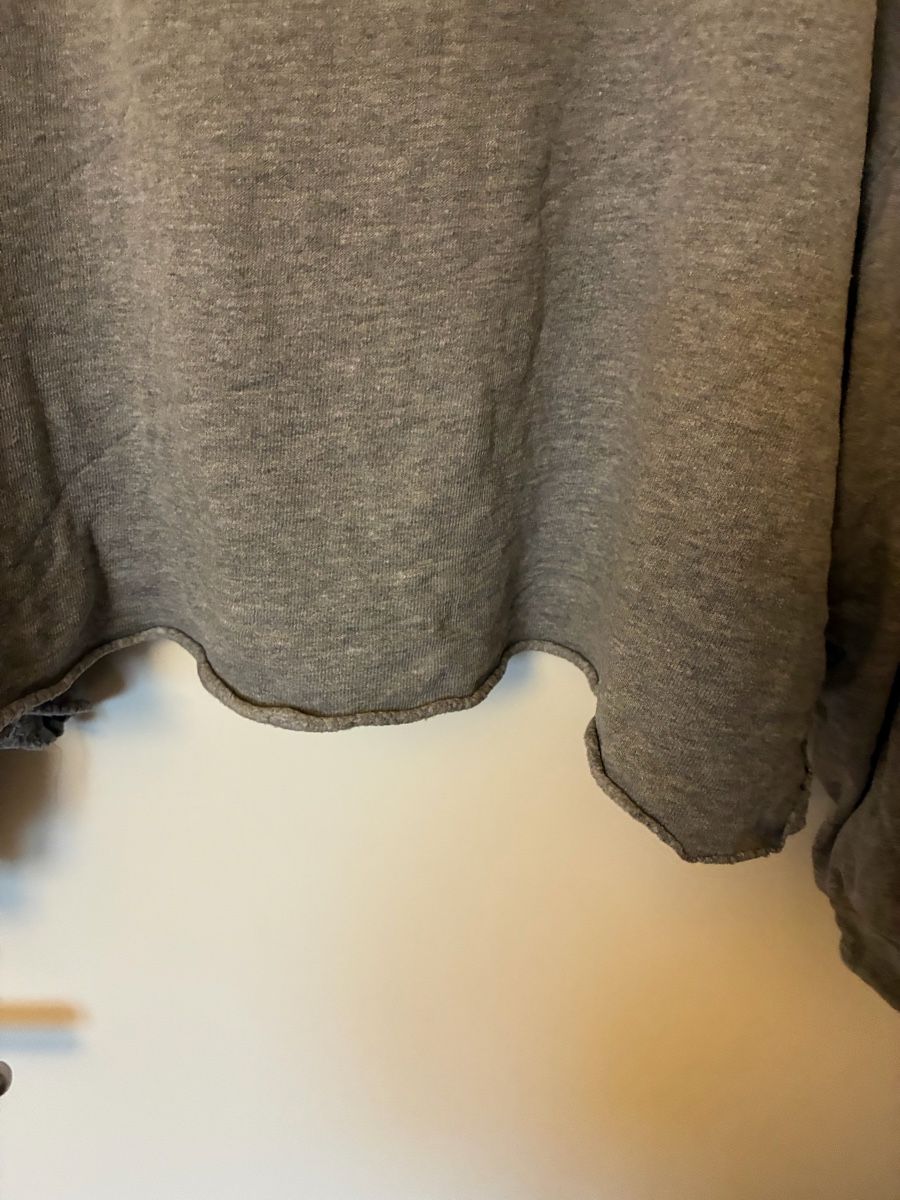 Pullover & Sweatshirts: Damen Pullover American Vintage grau  – Gebraucht aus Wädenswil von Gilmored83 3