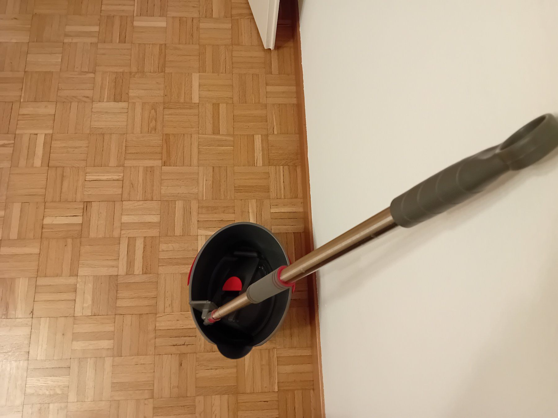 Altro per la casa: Miobrill Combi-system: bucket + stick + mop – Usato da Adliswil venduto da sum_s9b 1