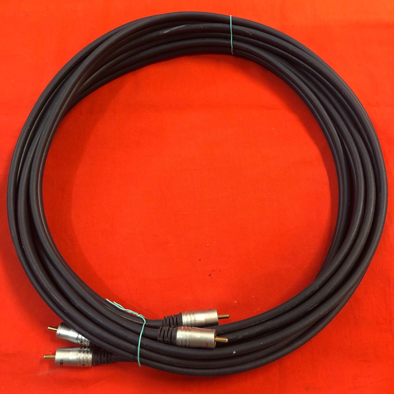 Sortiment lange Cinch-Kabel, z.T. Profigold (Gebraucht) in Neerach für ...