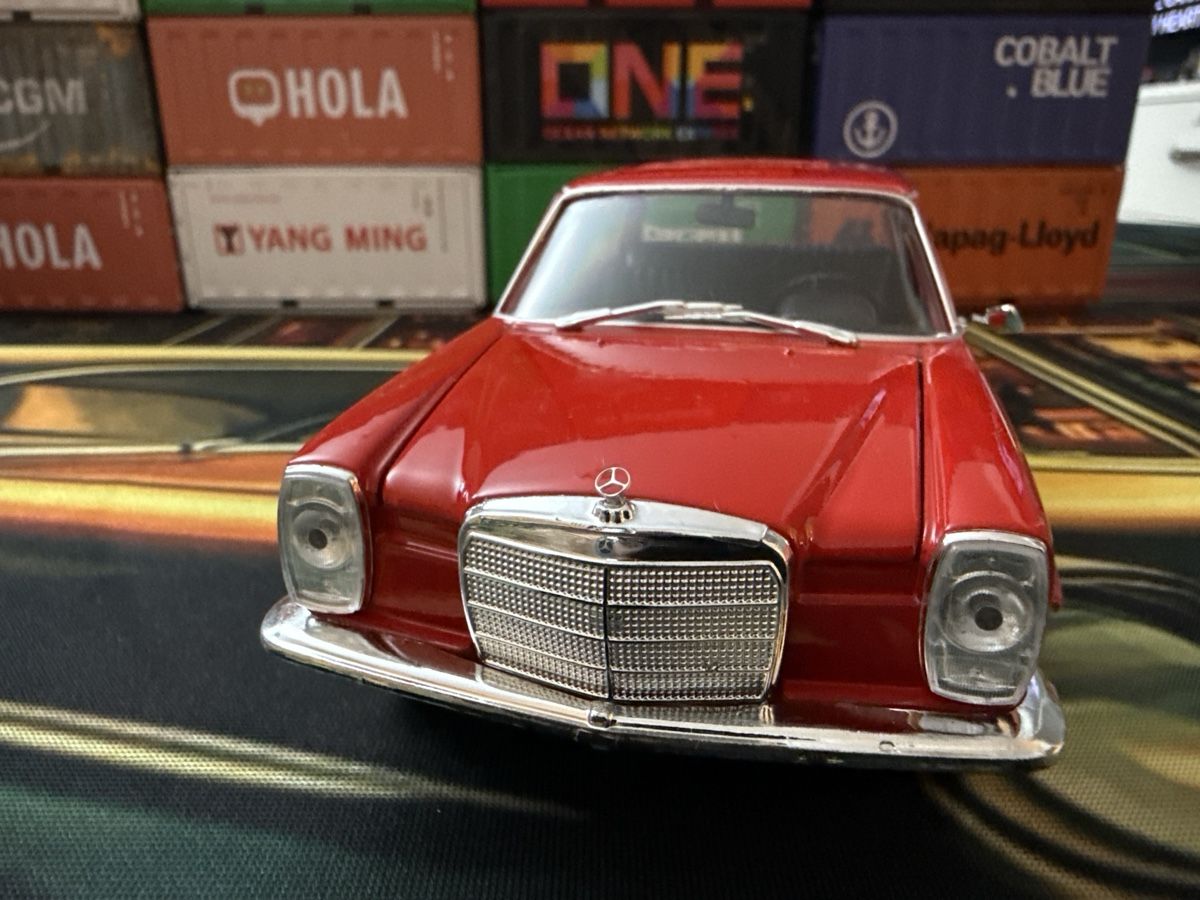 Mercedes-Benz Modellautos: Mercedes-Benz 220 – Neu (gemäss Beschreibung) aus Basel von Zomeg 6