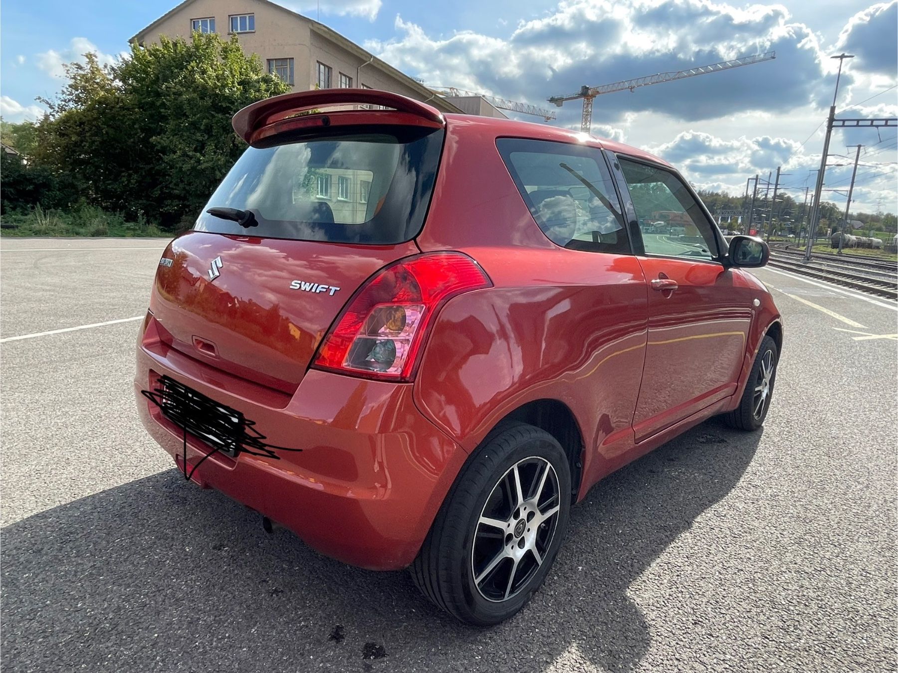 Suzuki Autos: Suzuki Swift 1.3 – Gebraucht aus Niederlenz von JasminaK01 9